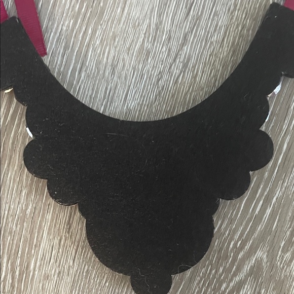 Elegant Red Statement Necklace - Picture 5 of 5